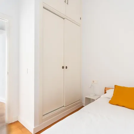 公寓 Sagasta 1750 By Time *