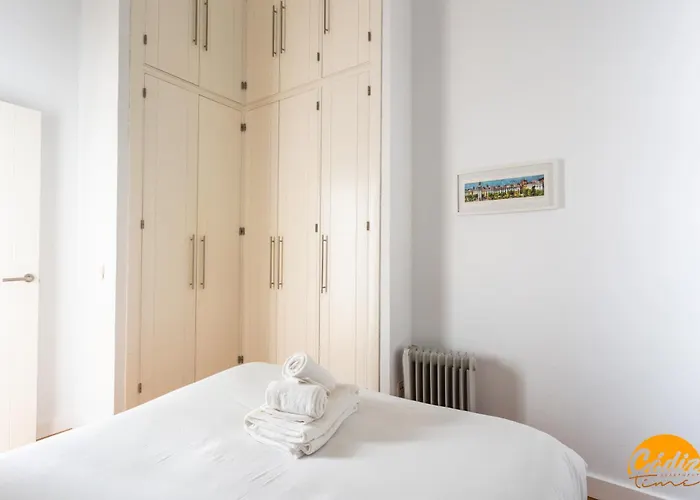 Sagasta 1750 By Time アパート *